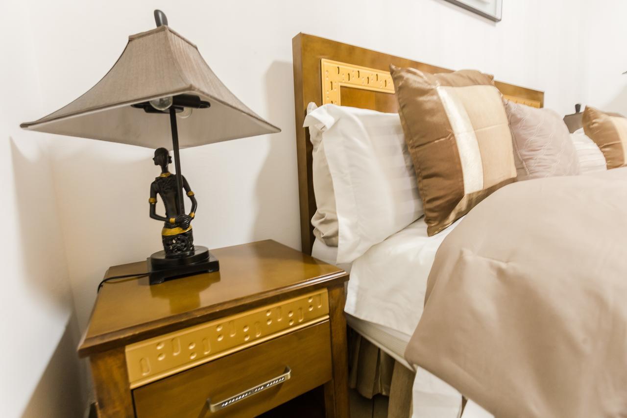 Residence Hoteliere Le Jomonia Либревиль Экстерьер фото