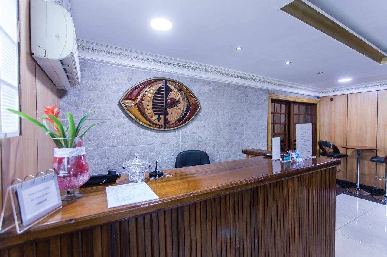 Residence Hoteliere Le Jomonia Либревиль Экстерьер фото